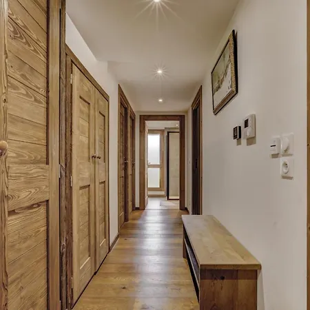 Apartman 2br Centre-ville De - What'app - 0034-635-520-036 - For Reservations! Chamonix